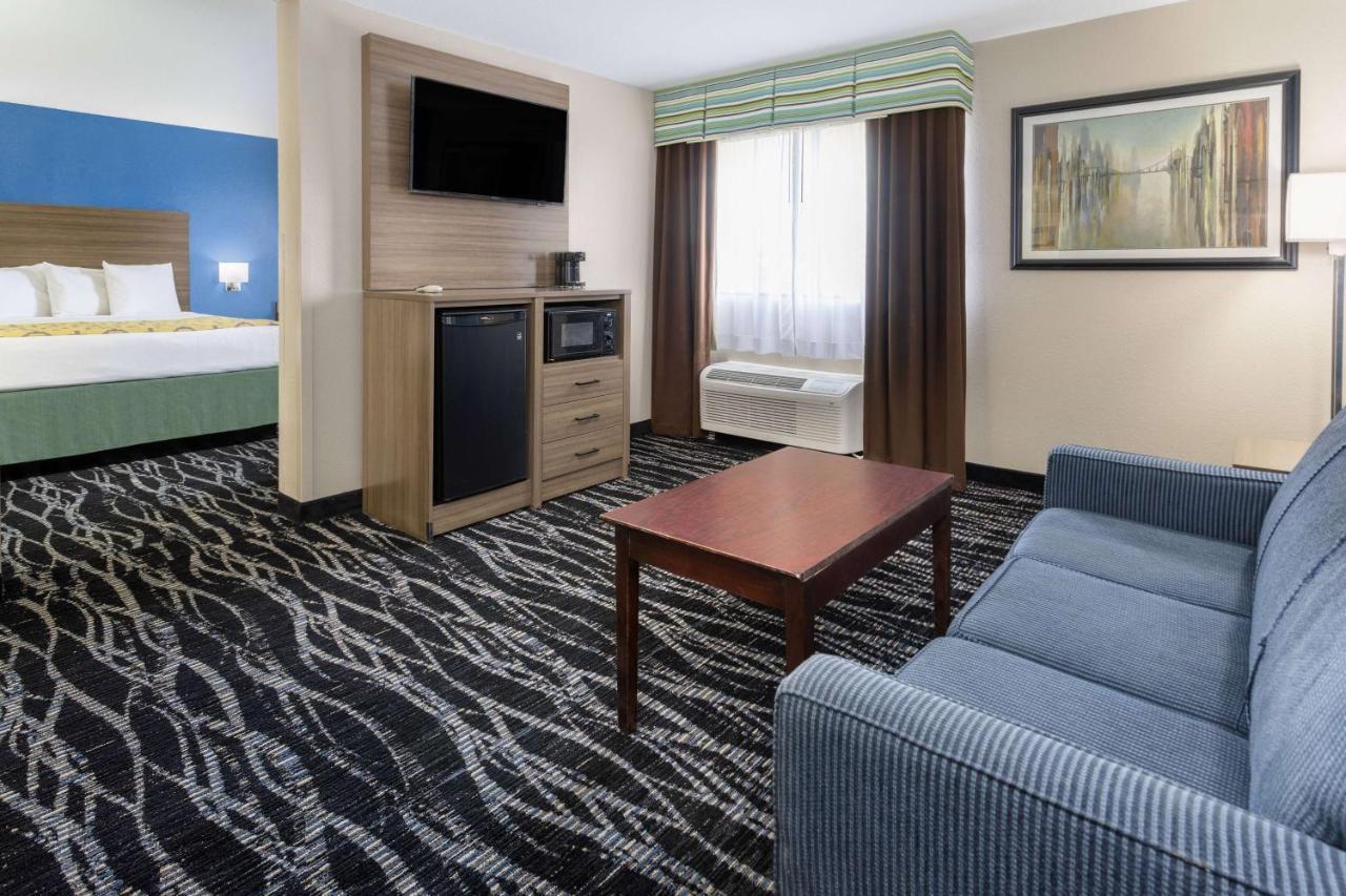 Baymont By Wyndham Saraland Otel Dış mekan fotoğraf
