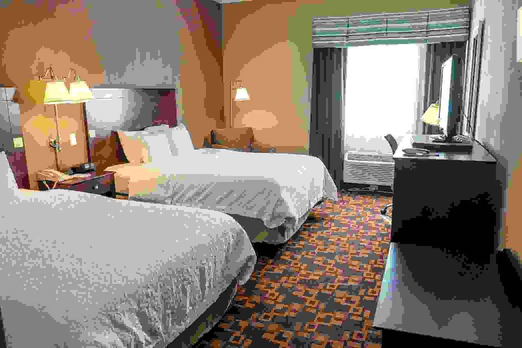 Baymont By Wyndham Saraland Otel Oda fotoğraf